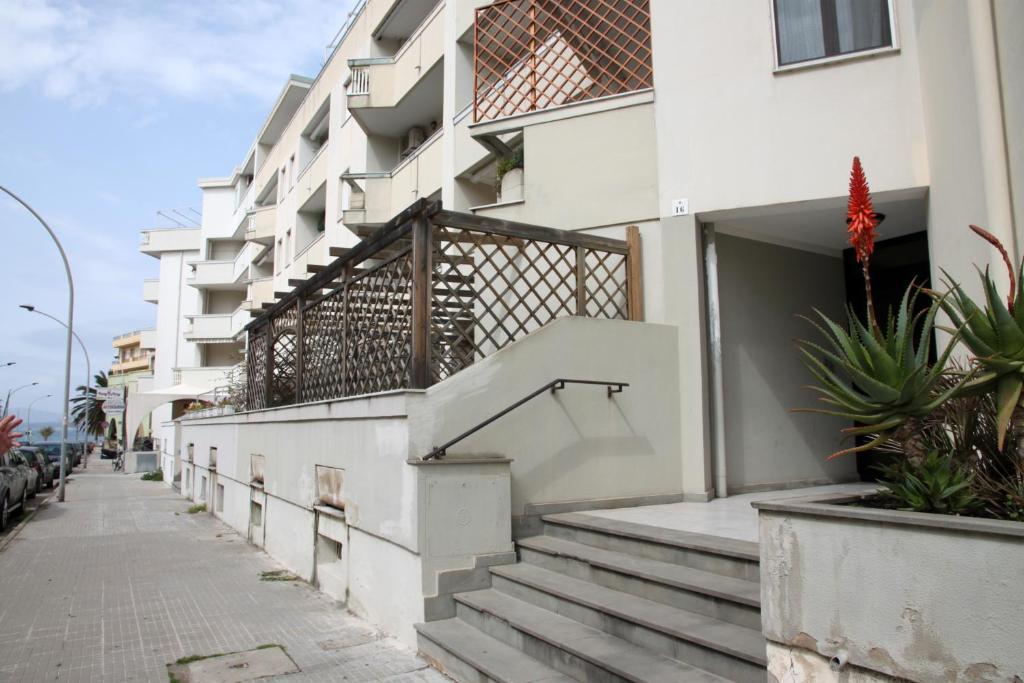 Appartamento Con Due Camere Letto Sala Cucina Bagno L'Edera Di Gavina Alghero Exterior photo