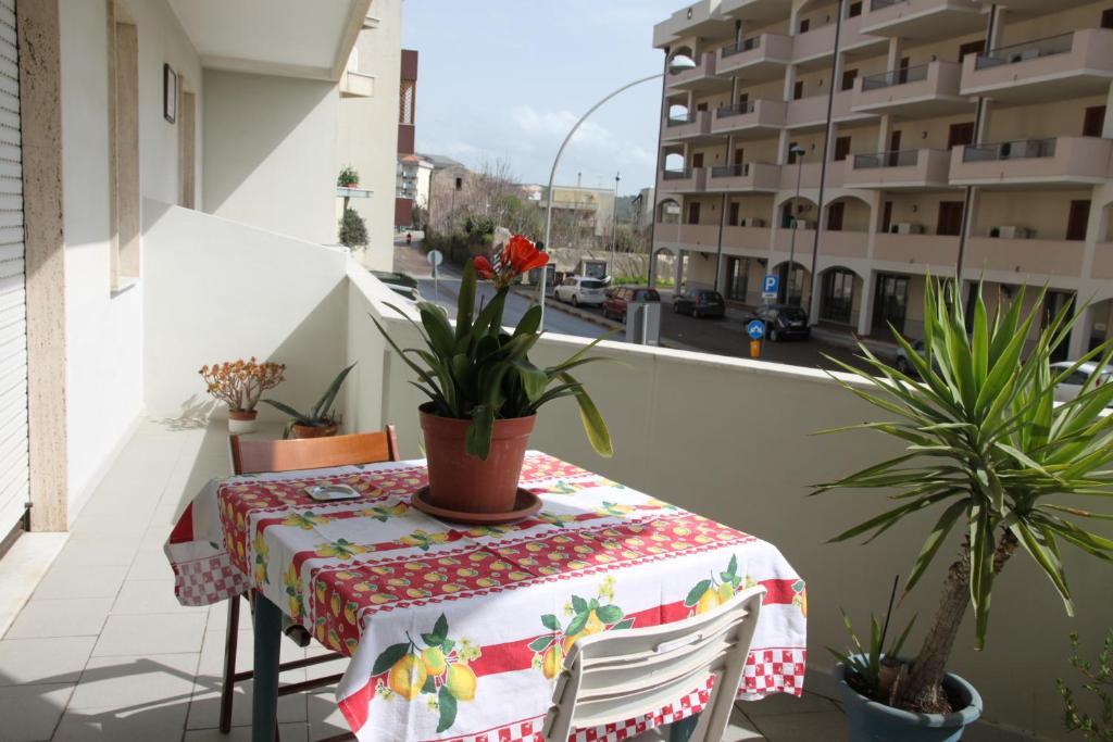 Appartamento Con Due Camere Letto Sala Cucina Bagno L'Edera Di Gavina Alghero Room photo