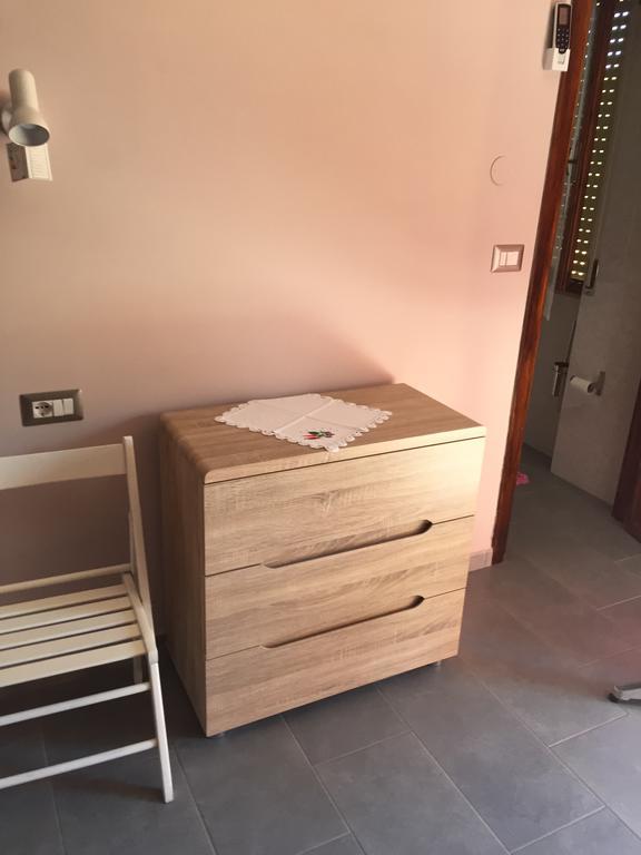 Appartamento Con Due Camere Letto Sala Cucina Bagno L'Edera Di Gavina Alghero Exterior photo